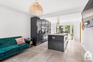 Photo 16- click for photo gallery